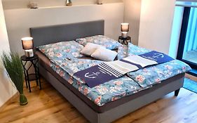 Ferienwohnung - Michaelas HUUS - zwischen den Meeren, Trappenkamp